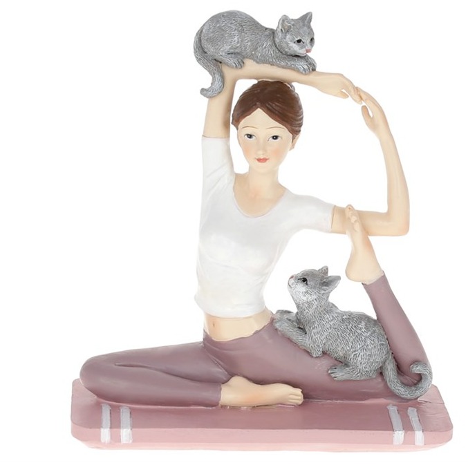 Декоративная фигурка «Девушка с котятами».